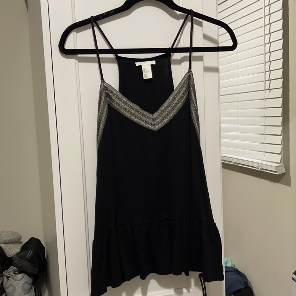 H&M black racerback tank